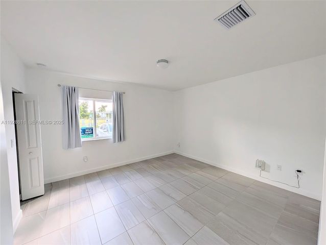 1238 NW 4th Ln, Florida City, FL 33034