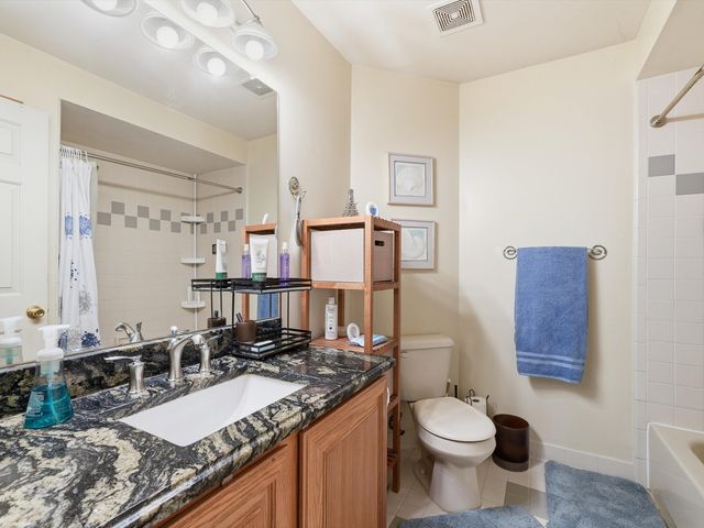 19866 Barchester Drive, Macomb Twp, MI 48044