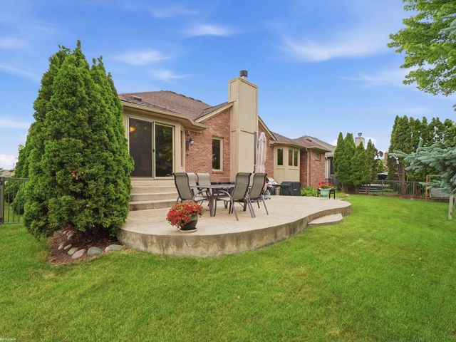 19866 Barchester Drive, Macomb Twp, MI 48044