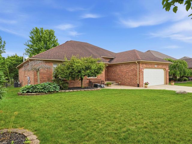 19866 Barchester Drive, Macomb Twp, MI 48044