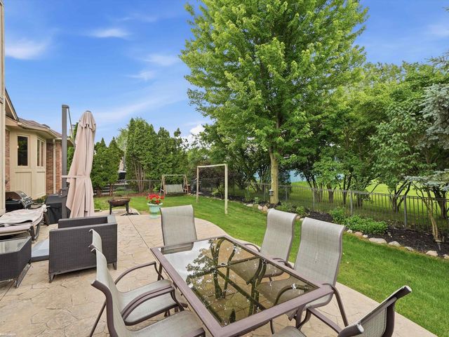 19866 Barchester Drive, Macomb Twp, MI 48044