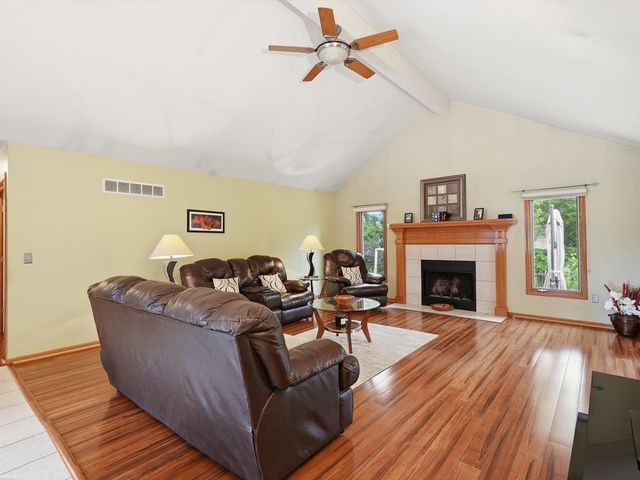 19866 Barchester Drive, Macomb Twp, MI 48044
