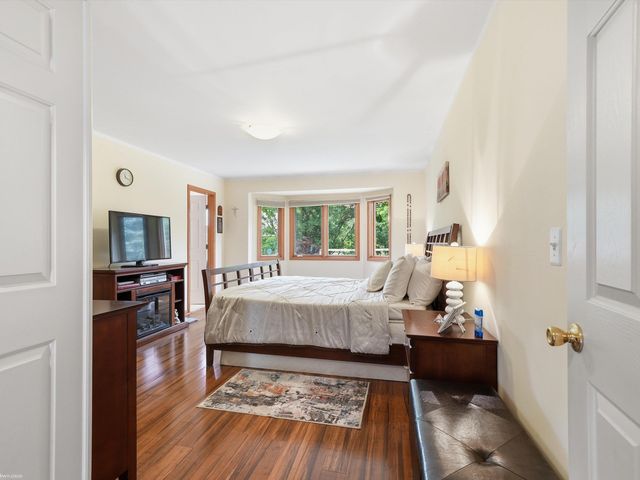 19866 Barchester Drive, Macomb Twp, MI 48044