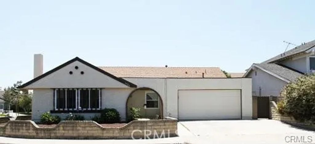 5326 Vista Real, Cypress, CA 90630