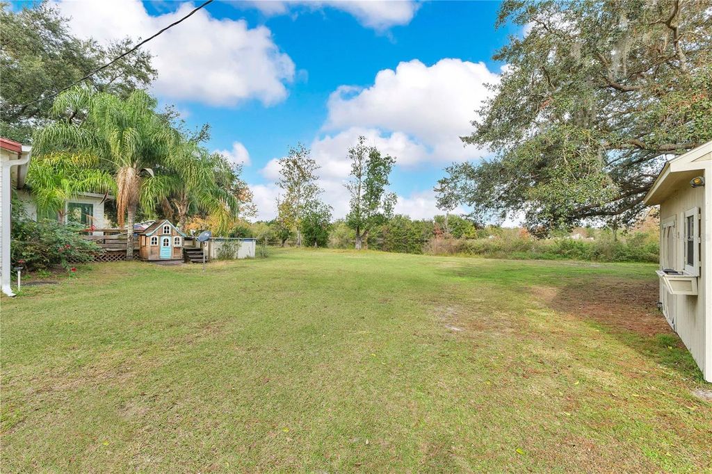Image 8 of property listing at 4185 CARDINAL LANE, Kissimmee, FL 34744