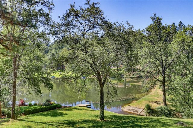 16104 Fairway Glen Pl, Grass Valley, CA 95949