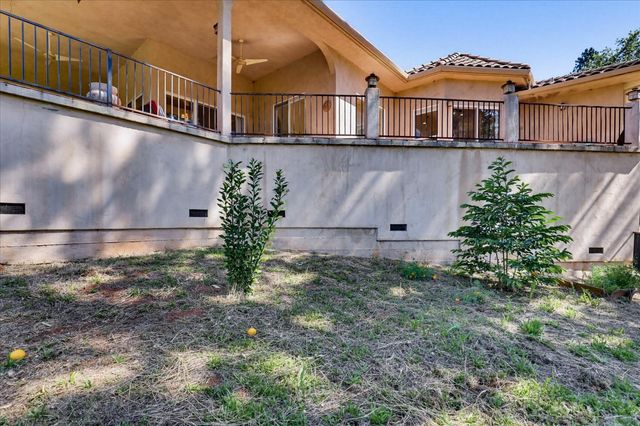 16104 Fairway Glen Pl, Grass Valley, CA 95949