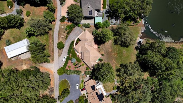 16104 Fairway Glen Pl, Grass Valley, CA 95949
