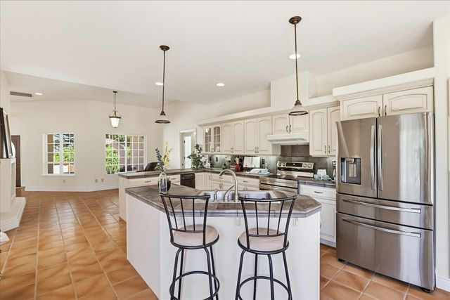16104 Fairway Glen Pl, Grass Valley, CA 95949
