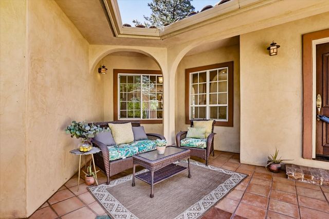 16104 Fairway Glen Pl, Grass Valley, CA 95949