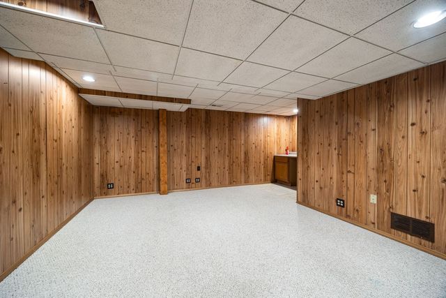 637 Otter Way, Oswego, IL 60543