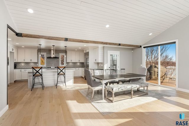 6340 Harbor Way Way, Wentworth, SD 57075