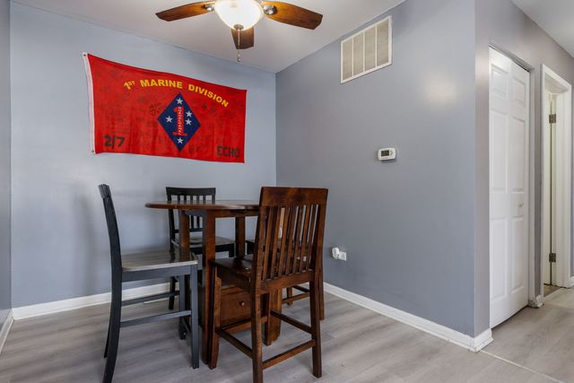 1055 HAMPTON HARBOR Harbor 1055, Schaumburg, IL 60193