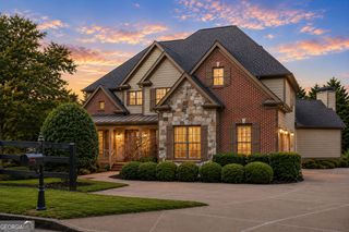 3915 Copper Leaf Lane, Cumming, GA 30040