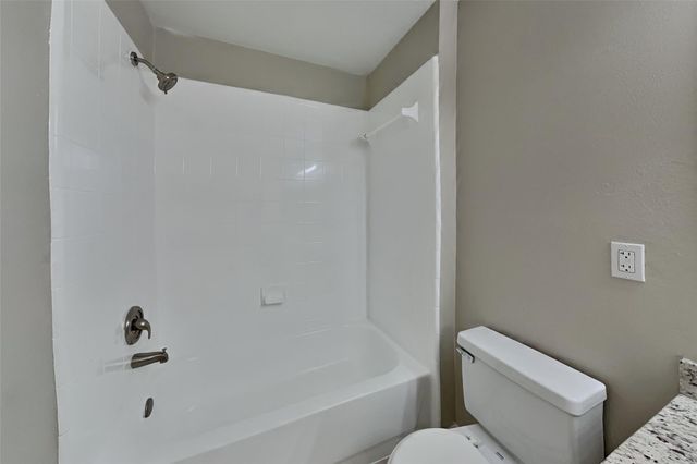 6731 Auburn Oak Trail, Humble, TX 77346