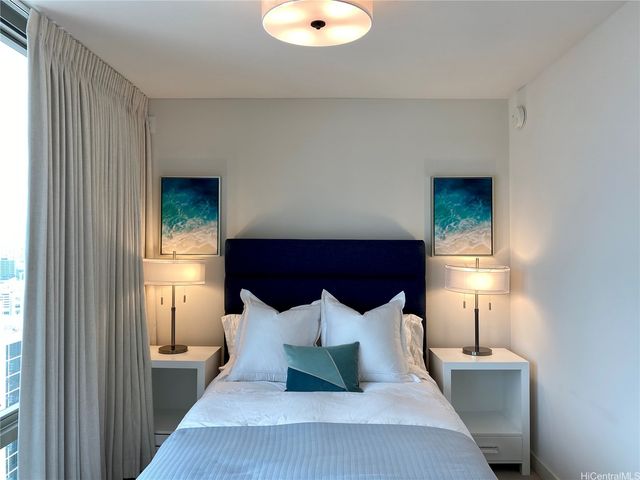 1001 Queen Street 2915, Honolulu, HI 96814