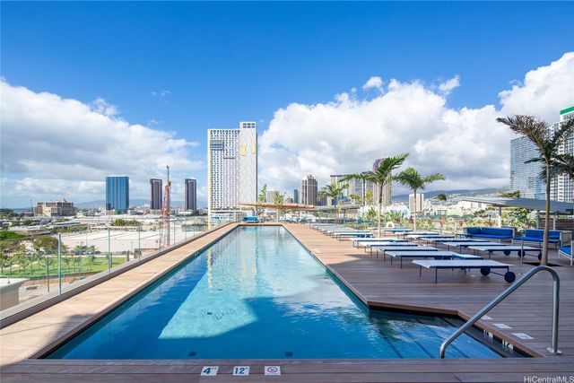 1001 Queen Street 2915, Honolulu, HI 96814