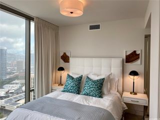 1001 Queen Street 2915, Honolulu, HI 96814