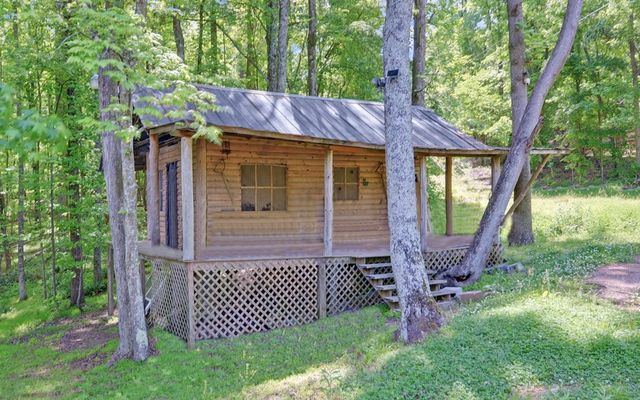 51 Wendy Hill Road, Talking Rock, GA 30175