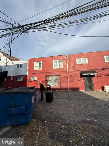 16 N 9TH ST, Darby, PA 19023