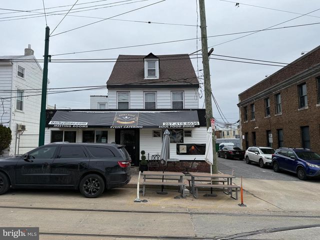 16 N 9TH ST, Darby, PA 19023