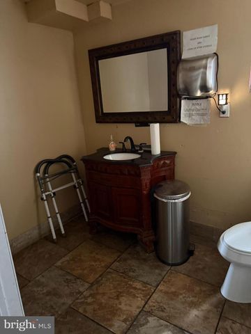 16 N 9TH ST, Darby, PA 19023