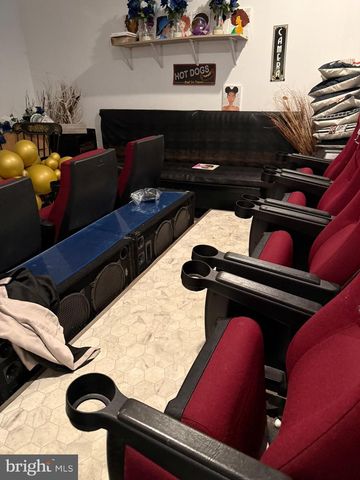 16 N 9TH ST, Darby, PA 19023