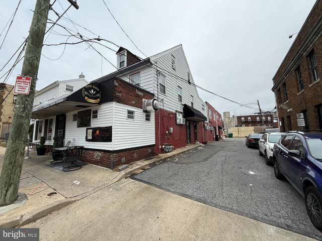 16 N 9TH ST, Darby, PA 19023