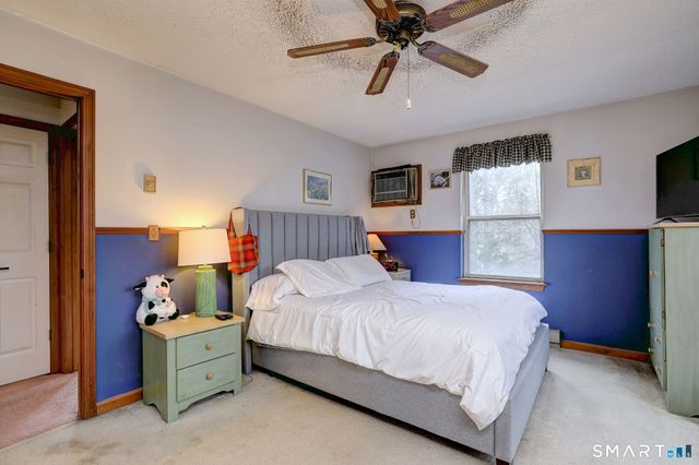 95 Donovan Road, Naugatuck, CT 06770