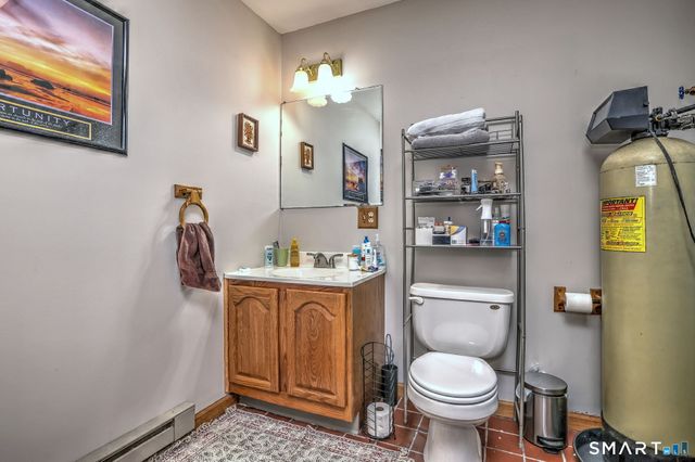 95 Donovan Road, Naugatuck, CT 06770