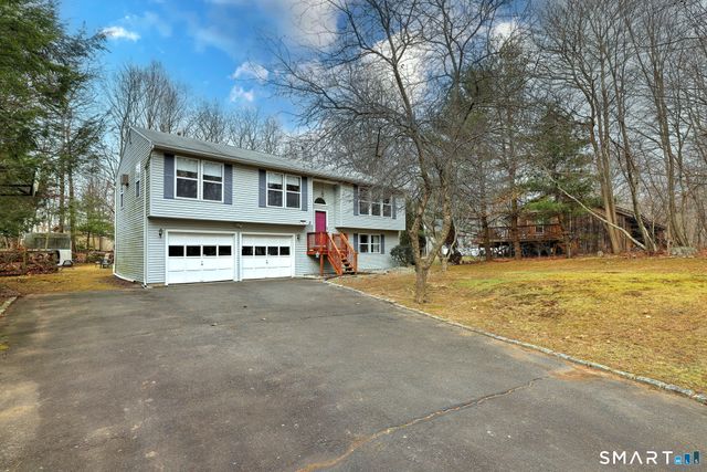95 Donovan Road, Naugatuck, CT 06770