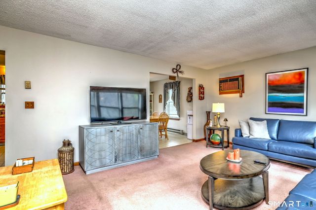 95 Donovan Road, Naugatuck, CT 06770