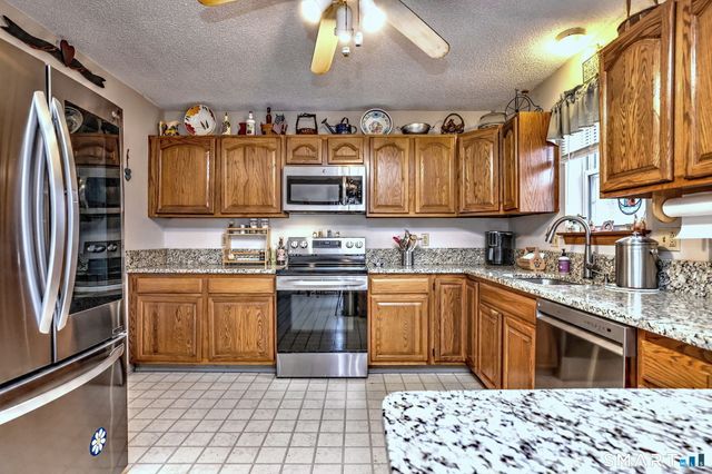 95 Donovan Road, Naugatuck, CT 06770