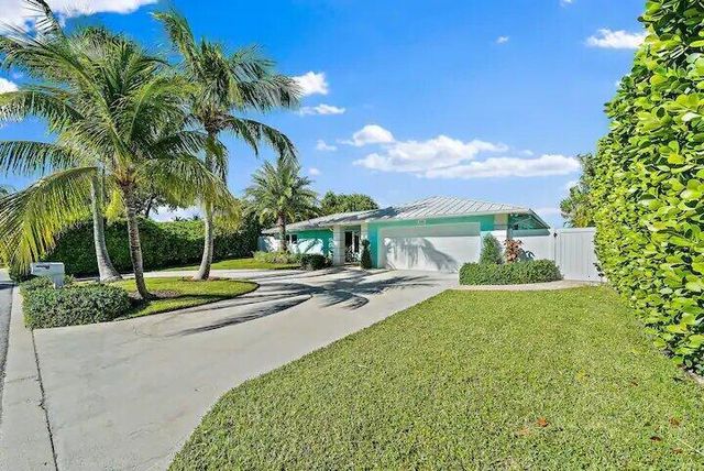 500 Sunrise Way, Juno Beach, FL 33408
