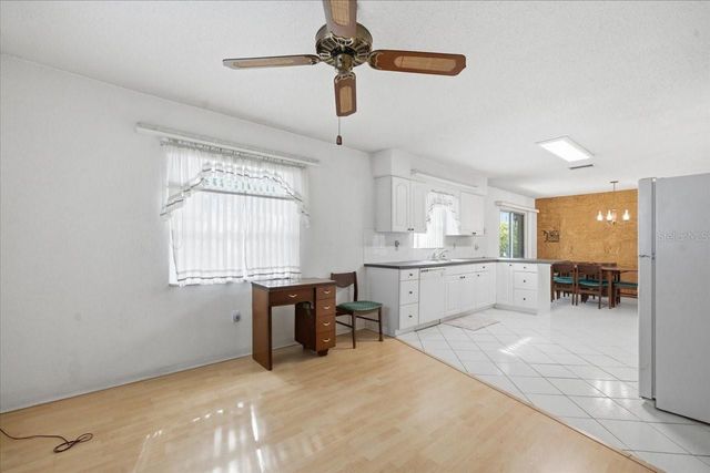 140 PATLIN CIRCLE E, Largo, FL 33770