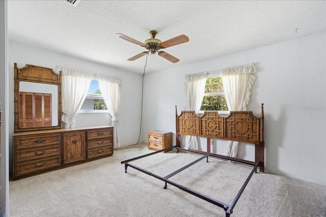 140 PATLIN CIRCLE E, Largo, FL 33770