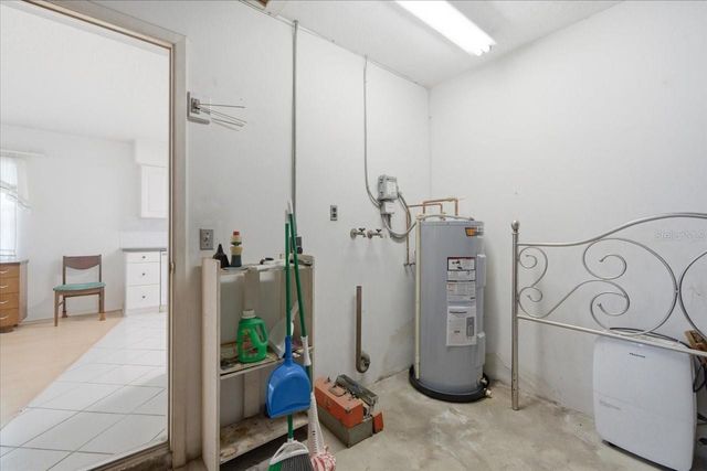 140 PATLIN CIRCLE E, Largo, FL 33770