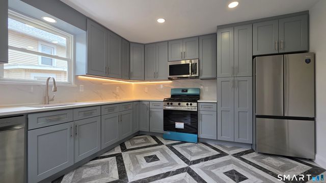 782 Center Street, Wallingford, CT 06492