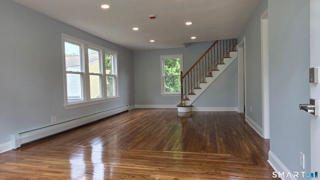 782 Center Street, Wallingford, CT 06492