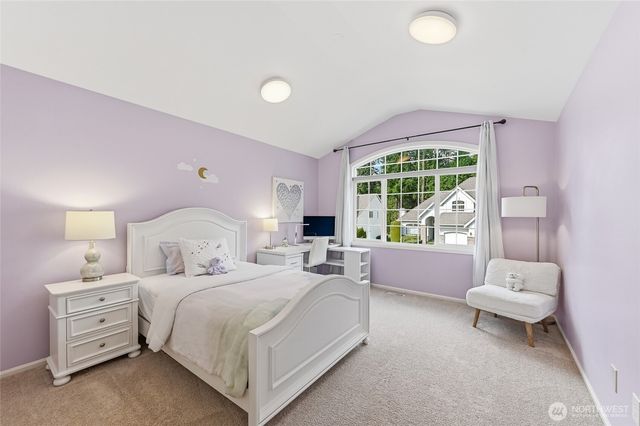 20573 NE 33rd Ct, Sammamish, WA 98074