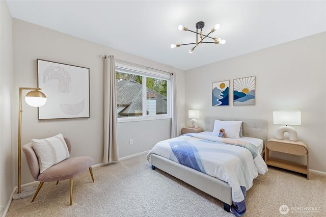 20573 NE 33rd Ct, Sammamish, WA 98074