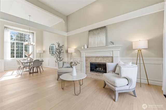 20573 NE 33rd Ct, Sammamish, WA 98074