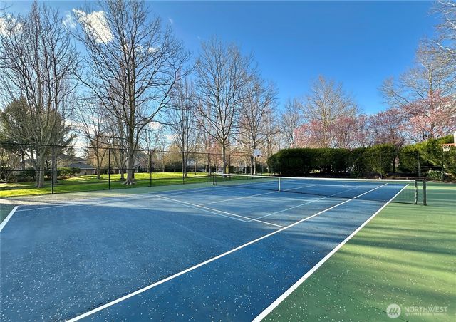 20573 NE 33rd Ct, Sammamish, WA 98074