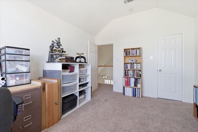 121 S Blue Bonnet Circle, Justin, TX 76247