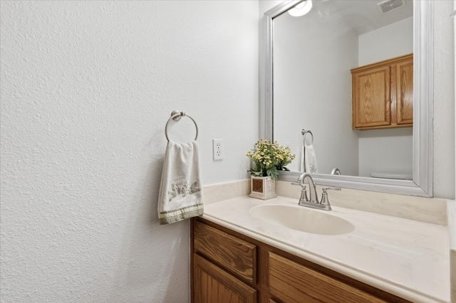 121 S Blue Bonnet Circle, Justin, TX 76247