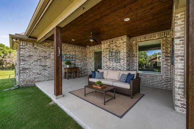 259 Wapiti Drive, Azle, TX 76020