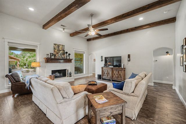 259 Wapiti Drive, Azle, TX 76020