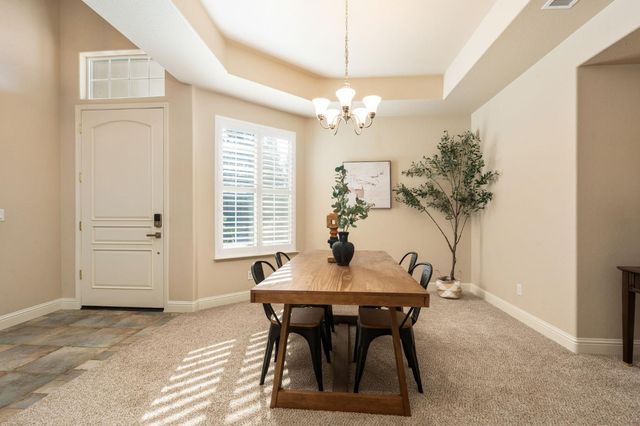 2735 Prescott Avenue, Clovis, CA 93619