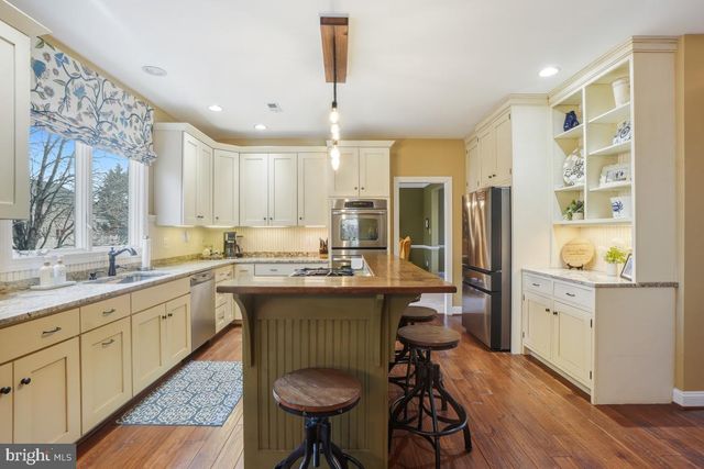 16405 UPBROOK CT, Rockville, MD 20853