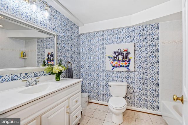 16405 UPBROOK CT, Rockville, MD 20853